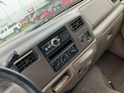 USED 2002 FORD SRW SUPER DUTY