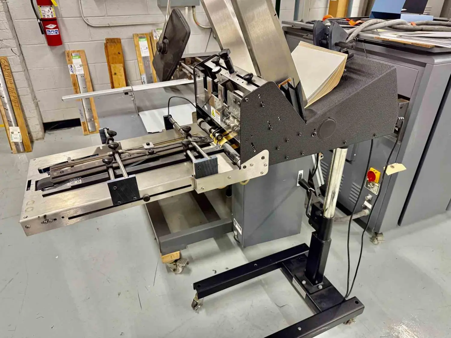 Used _UNKNOWN_ _UNKNOWN_ Automatic Feed Systems Illinois US | Tompkins Printing Equipment #1511972