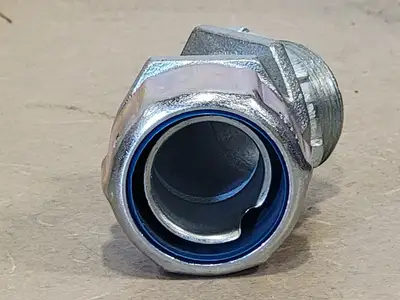 NEW THOMAS & BETTS 5244