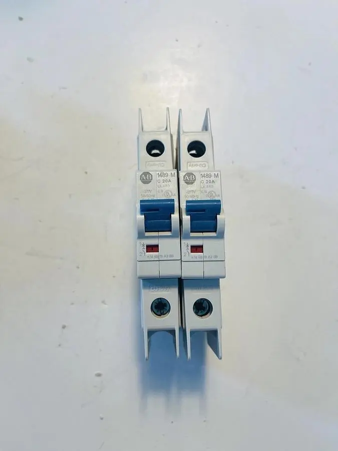 Allen Bradley Circuit Breaker 1489-M1C200 #K-1054