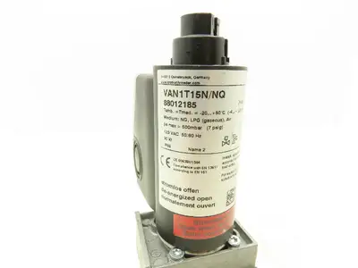 Krom Schroder VAN1T15N/NQ Solenoid Valve 1/2"NPT Air/Gas 120VAC 88012185