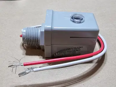 New | in-Stock INTERMATIC K4121C Photoelectric Sensors British Columbia CA | Lenmark #1489026