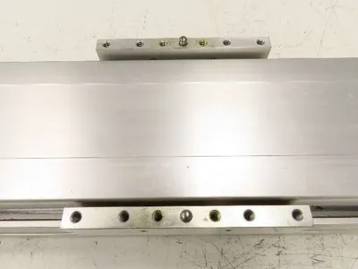 Yamaha B14HL-1150 Robot Servo Linear Actuator 1150mm Travel Encoder Belt