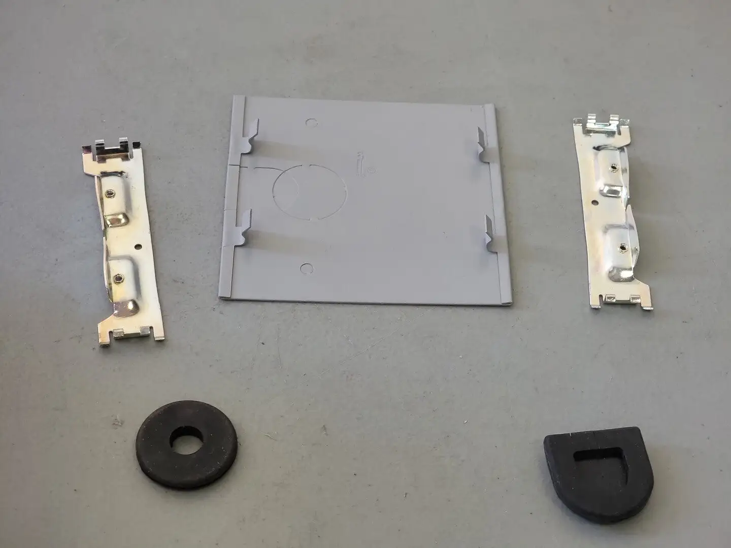 NEW WIREMOLD G-4046T