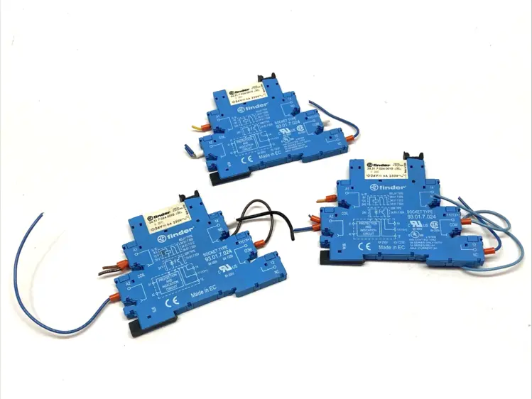 Used Finder 5 Pin Relay Socket w/ Power Relay LOT OF 3 Relays & Switches Michigan US | Maverick Industrial Sales #1397992