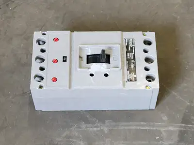 Used WESTINGHOUSE HKA3225F Switchgears British Columbia CA | Lenmark #242542