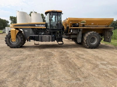 Used 2012 TERRA GATOR TG 7300 Dry Spreaders Michigan US | Miedema Asset Management Group #1293911