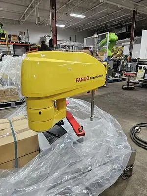 USED 2022 FANUC SR-20IA