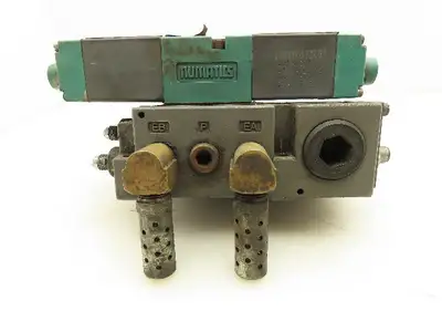 Numatics 081SS400M000061 Pneumatic Flexiblok Manifold 2/2 Position Spool Valve