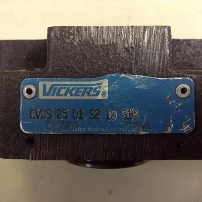 USED VICKERS CVCS25D1S210S19
