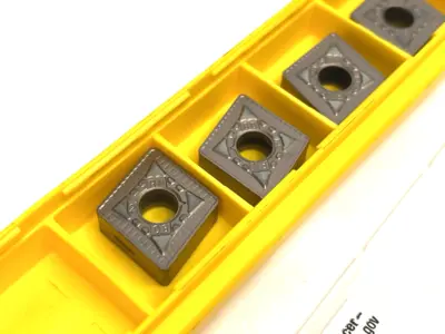 USED KENNAMETAL KENLOC™ CNMG INSERT NEGATIVE RN, CNMG120408RN