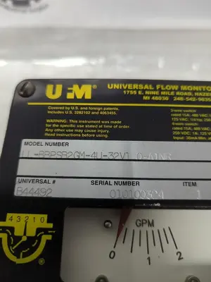 USED UNIVERSAL FLOW MONITORS LL-BBPSB2GM-4U-32V1.0-A1NR
