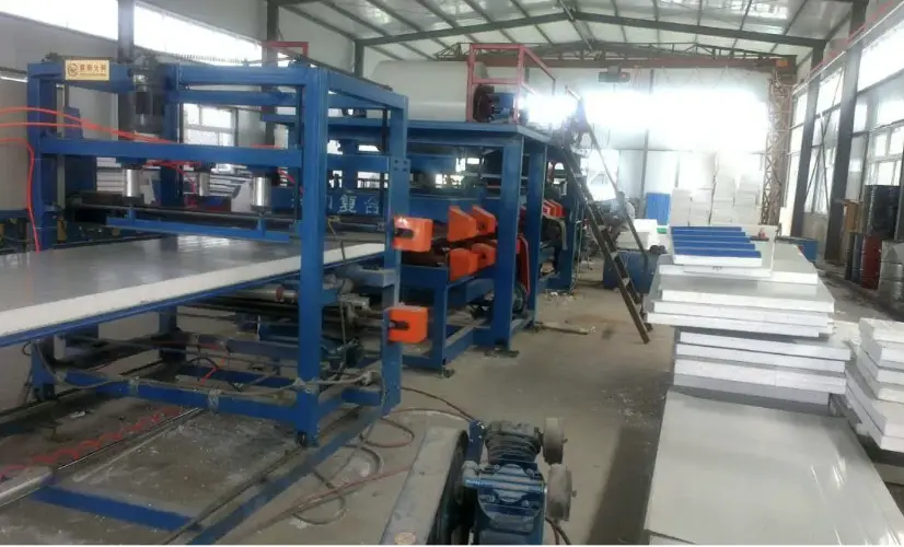 Sandwich Panel Roll Forming Machine in USA