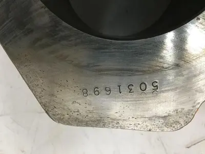 USED CINCINNATI MILACRON 5021932