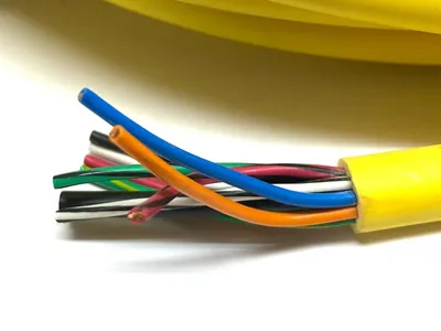 USED MENCOM CORDSET