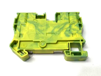 USED PHOENIX CONTACT PROTECTIVE CONDUCTOR TERMINAL BLOCK 3212131