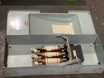 Used SIEMENS F354 Switchgears Ohio US | HGR 24 #1280573