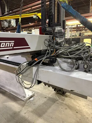 WITTMANN W853-5153 Robots | ESS Industrial Equipment Sales (10)