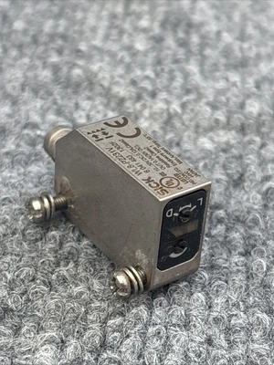 Used SICK WL8G-P2231 Photoelectric Sensors California US | Davliegogo LLC #1707617