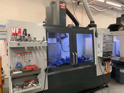 2018 HAAS VF-4 Vertical Machining Centers | PM Machines (1)