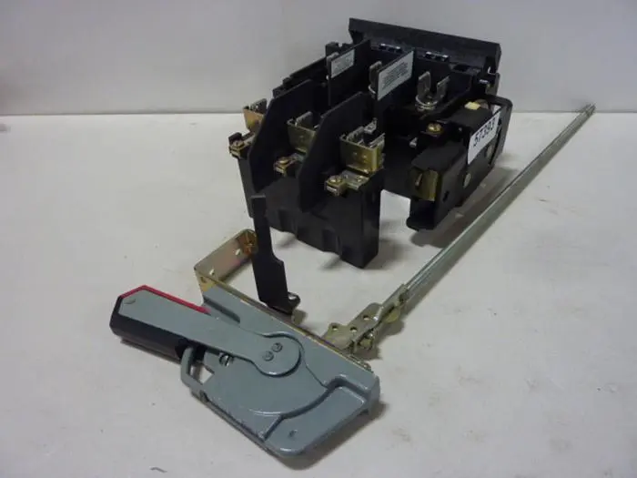 USED ALLEN BRADLEY 1494V-DS30 SER A
