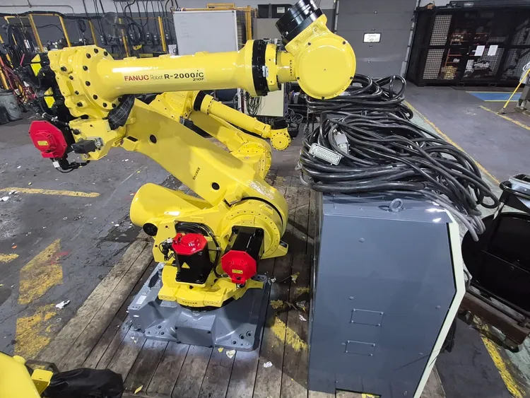 Used 2016 FANUC R-2000iC/210F + R-30iB Robots Michigan US | iGAM Industrial Marketplace #920489