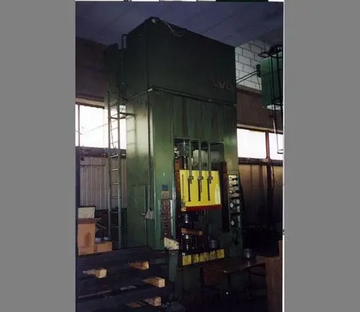Used LVD EMF-OM 100 TON + 40 TON H-Frame Presses BE | Apt International N.V #362245