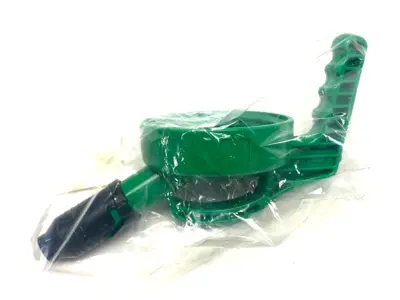USED OILSAFE WIDE STUMPY SPOUT LID, MID GREEN