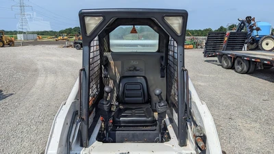 USED 1999 BOBCAT 773G