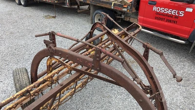 USED NEW HOLLAND ROLABAR 56