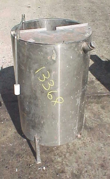 Used 30 GALLON JACKETED MELTING TANK MELTING TANK Stainless Steel Tanks New Jersey US | Champion Trading Corporation #424563