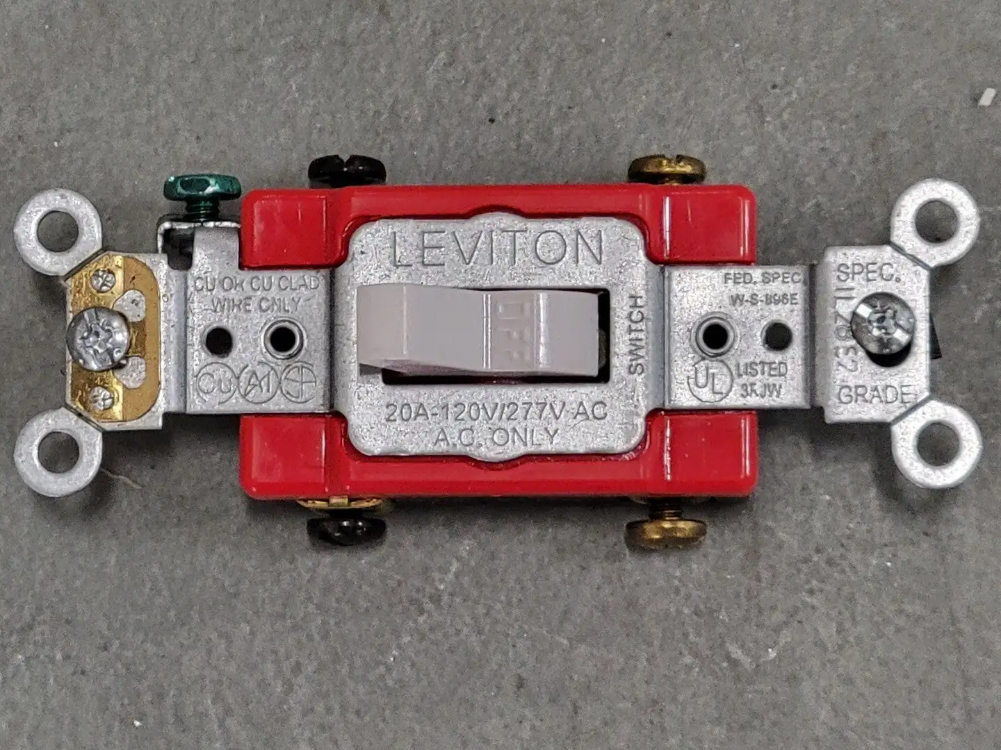 NEW LEVITON 1222-2W