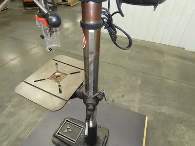 Delta 17-959L Laser Drill Press 17" Single Phase 120V 3/4Hp 250-2720RPM