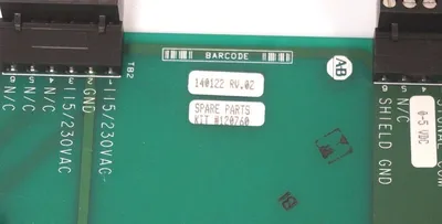 NEW ALLEN BRADLEY 140122 ISO SIGNAL BOARD RV. 02