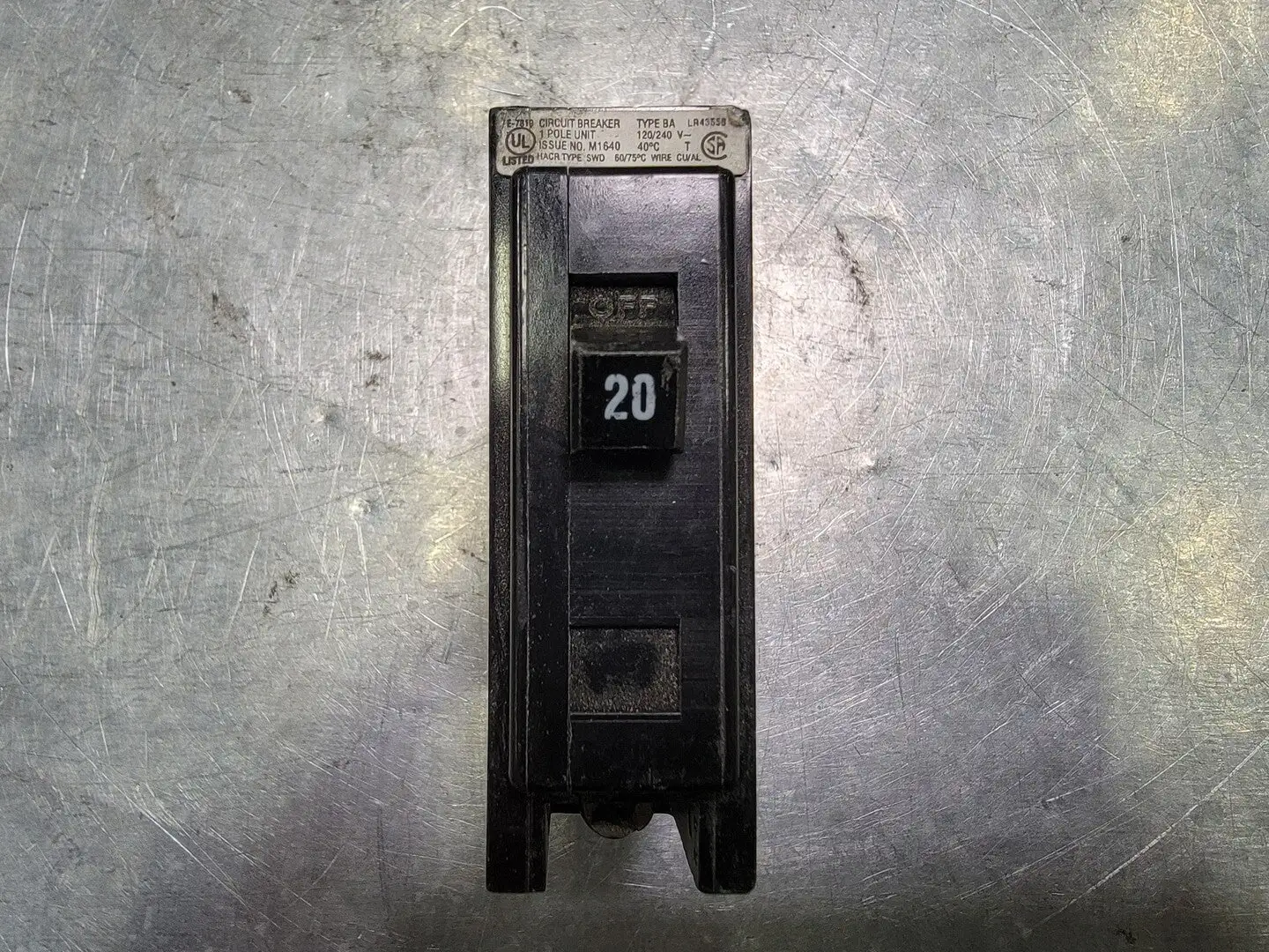 USED CUTLER-HAMMER BA120