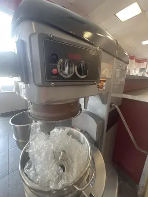 Used HOBART HL300 Bakery Equipment Florida US | BAM Discount Restaurant Equipment #1086658