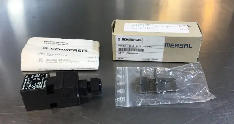Used Schmersal _UNKNOWN_ Relays & Switches South Carolina US | Palmetto Automation #1545170