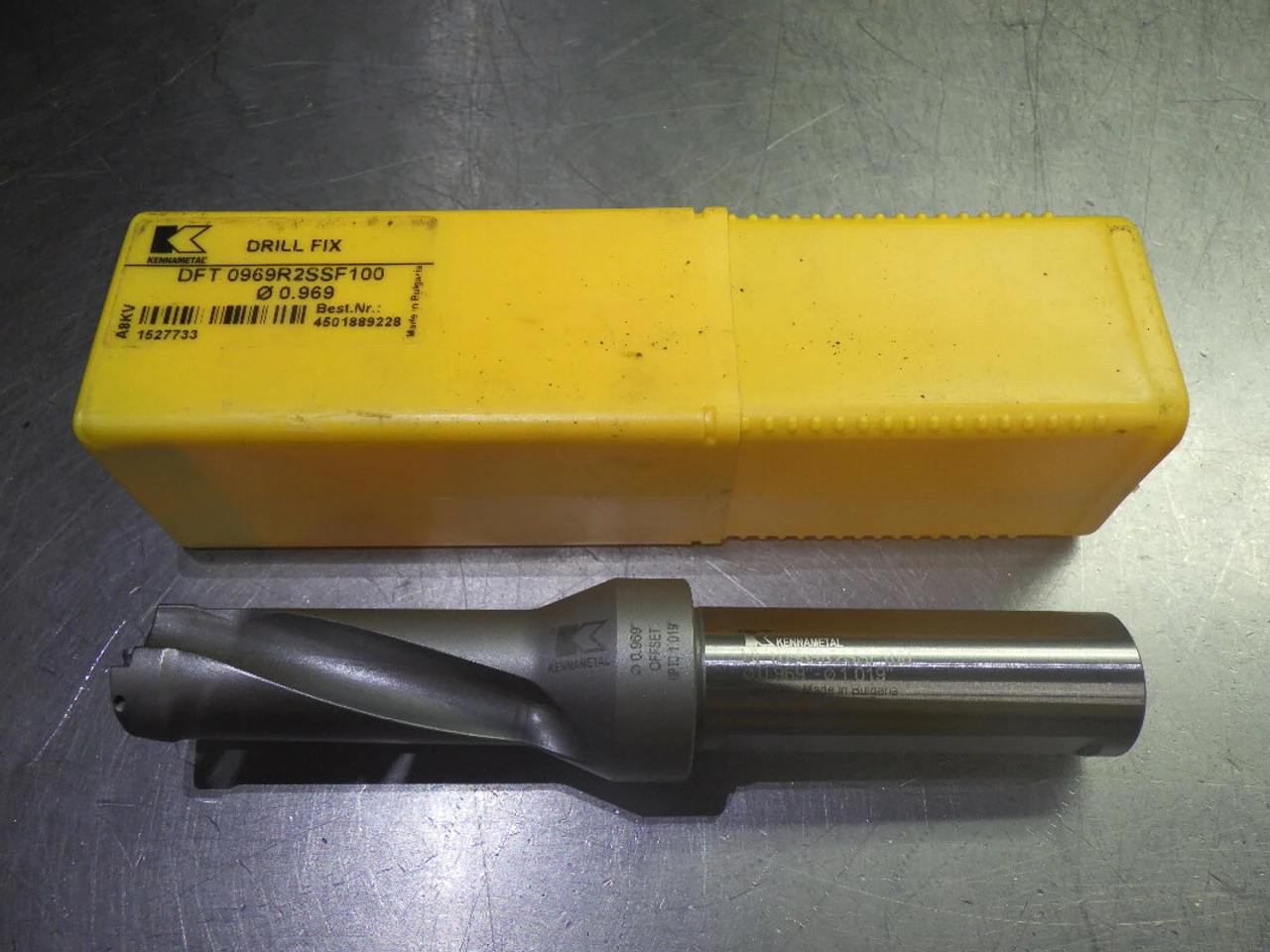 Kennametal .969" Coolant Thru Indexable Drill 1" Shank DFT0969R2SSF100 (LOC2405)
