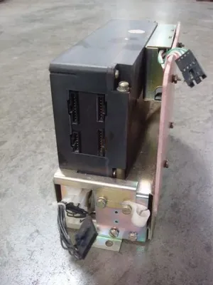 Westinghouse Digitrip RMS/R800 Trip Unit RH84CLIG with Base Unit PR6A06A060 Used