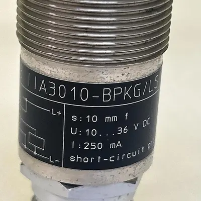 Used IFM EFECTOR IIA3010-BPKG/LS Industrial Controls Ohio US | Surplus Asset Holdings #1262553