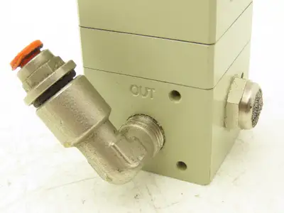 Used METAL WORK _UNKNOWN_ Air Pressure Regulators Indiana US | Arrow Industrial #1368235