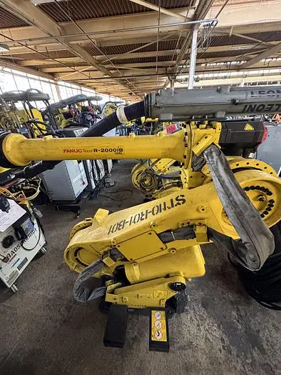 Used 2015 FANUC R-2000IB/125L Robots Michigan US | RAB Industries, Inc. #184442
