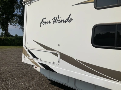 Used 2017 FORD FOUR WINDS 30D Campers, Caravans, Motorhomes Michigan US | Miedema Asset Management Group #1339038