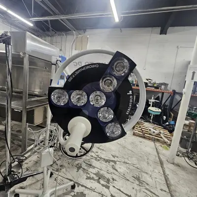 Used Berchtold Berchtold Chromophare F-300 Lighting Texas US | PT Medical Technologies #1458807
