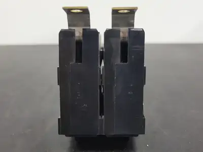 USED CUTLER-HAMMER BA215