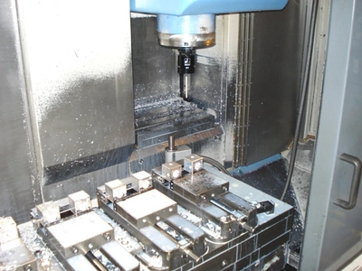 USED 2001 MAZAK VTC-200B