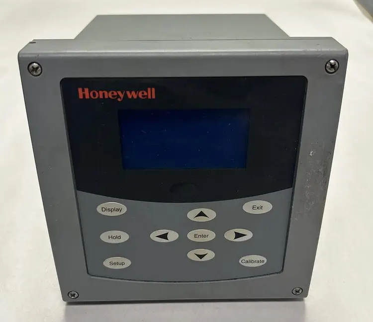 Used HONEYWELL UDA2182-PH1-NN2-NN-N-0000-EE Input / Output Modules | Surplus Asset Holdings #1205831