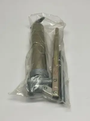 USED CLF LEVER TYPE GREASE GUN