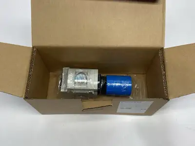 New | in-Stock Festo Modular Pressure Regulator 527663 Air Pressure Regulators Michigan US | Maverick Industrial Sales #1486207