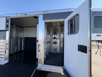 New | in-Stock 2025 4 STAR HORSE TRAILER Livestock Trailers Minnesota US | Carco Truck & Equipment #1513893